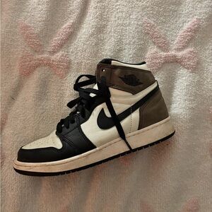 Dark mocha Jordan 1’s high tops